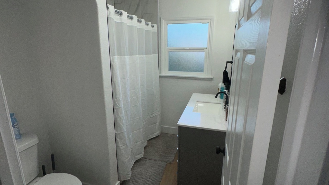 Photo of Bathroom in Roosevelt