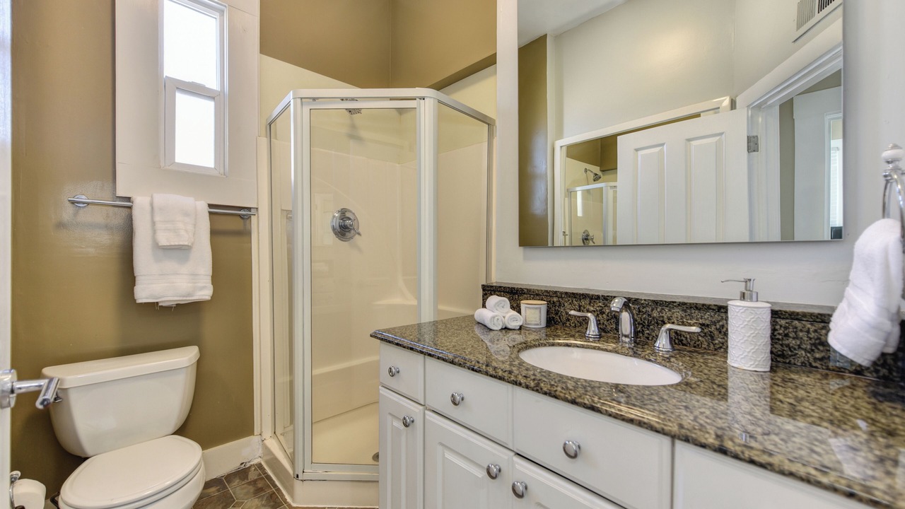Photo of Bathroom in Nob Hill
