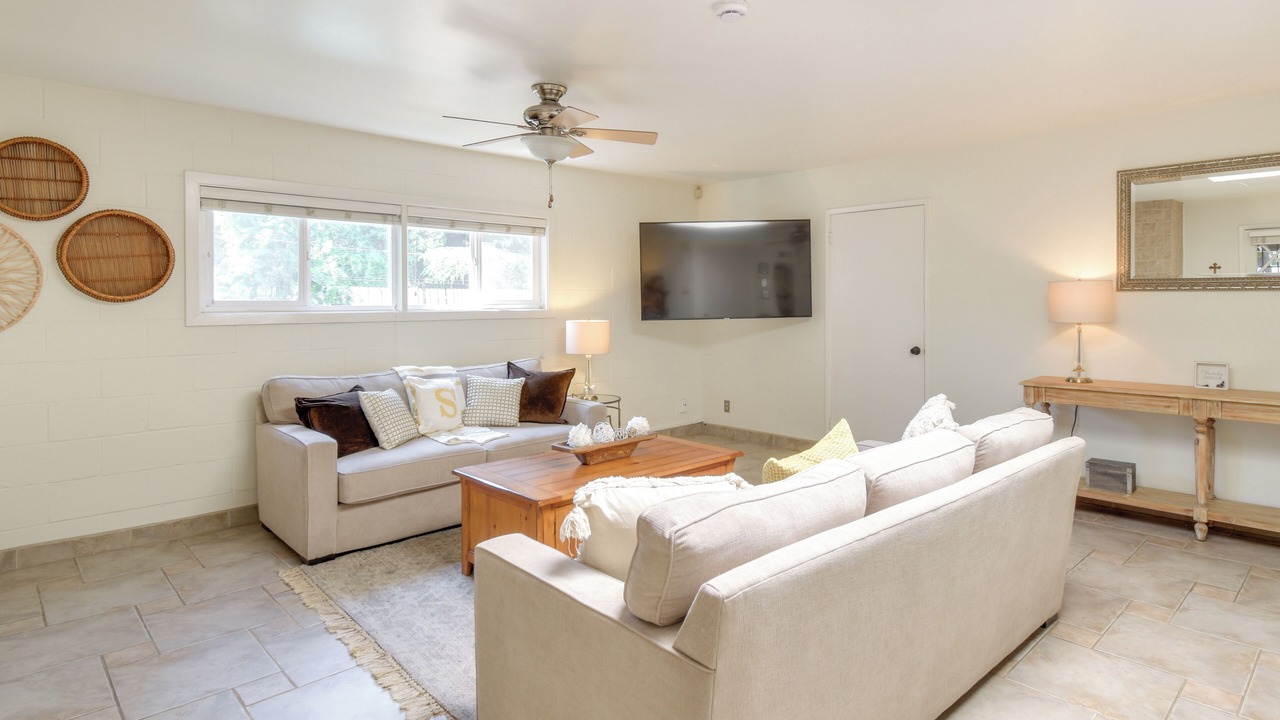 Photo of Livingroom in Roosevelt