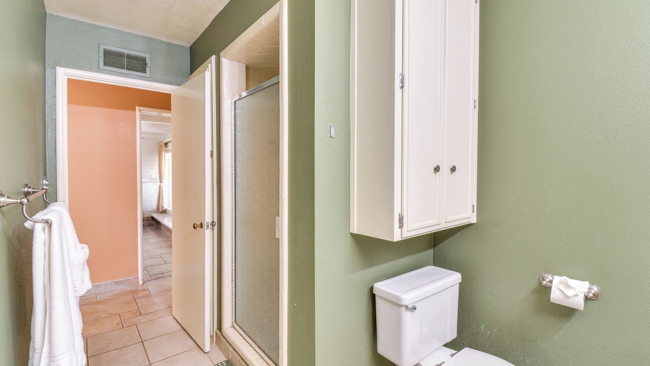 Photo of Bathroom in Roosevelt