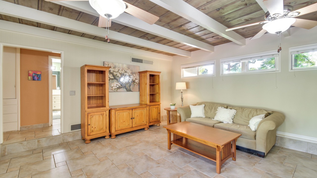 Photo of Livingroom in Roosevelt