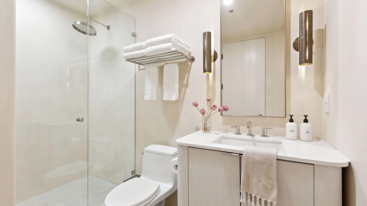 Photo of Bathroom in Laguna