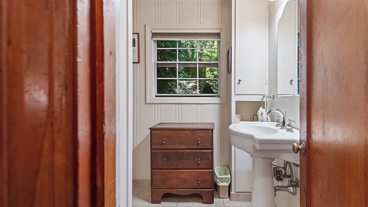 Photo of Bathroom in Northwood
