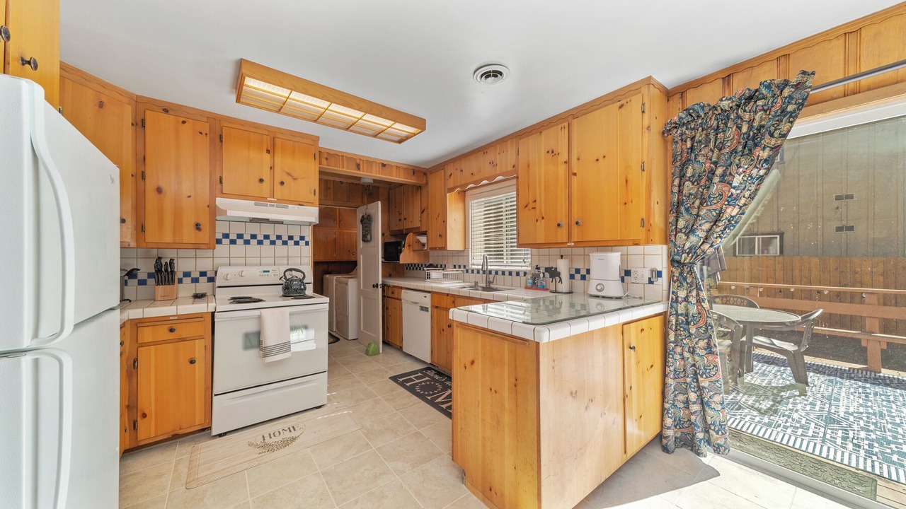 Photo of Kitchen in Al Tahoe