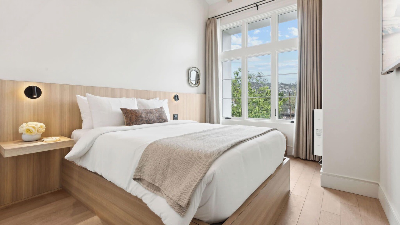 Photo of Bedroom in Laguna