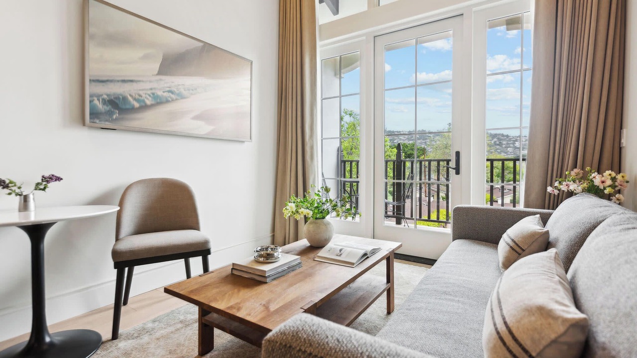 Photo of Livingroom in Laguna