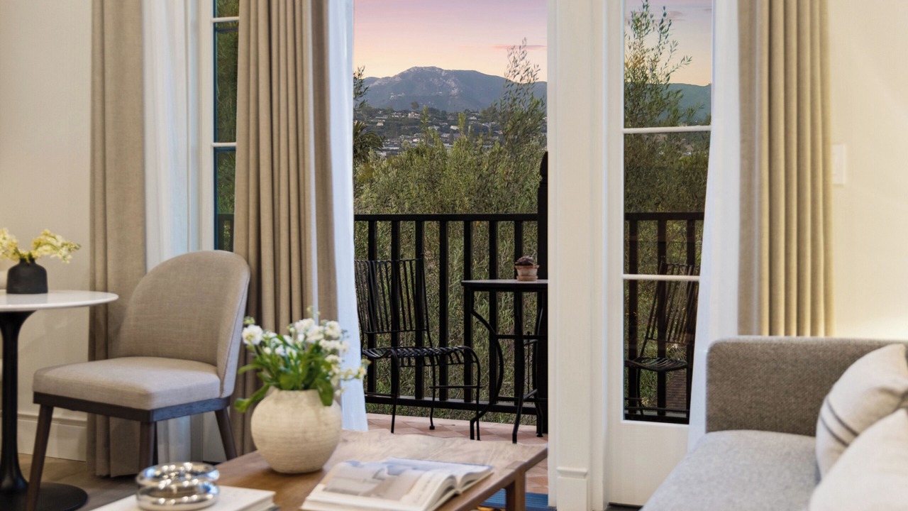 Photo of Livingroom in Laguna