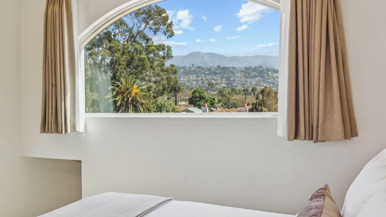 Photo of Bedroom in Laguna