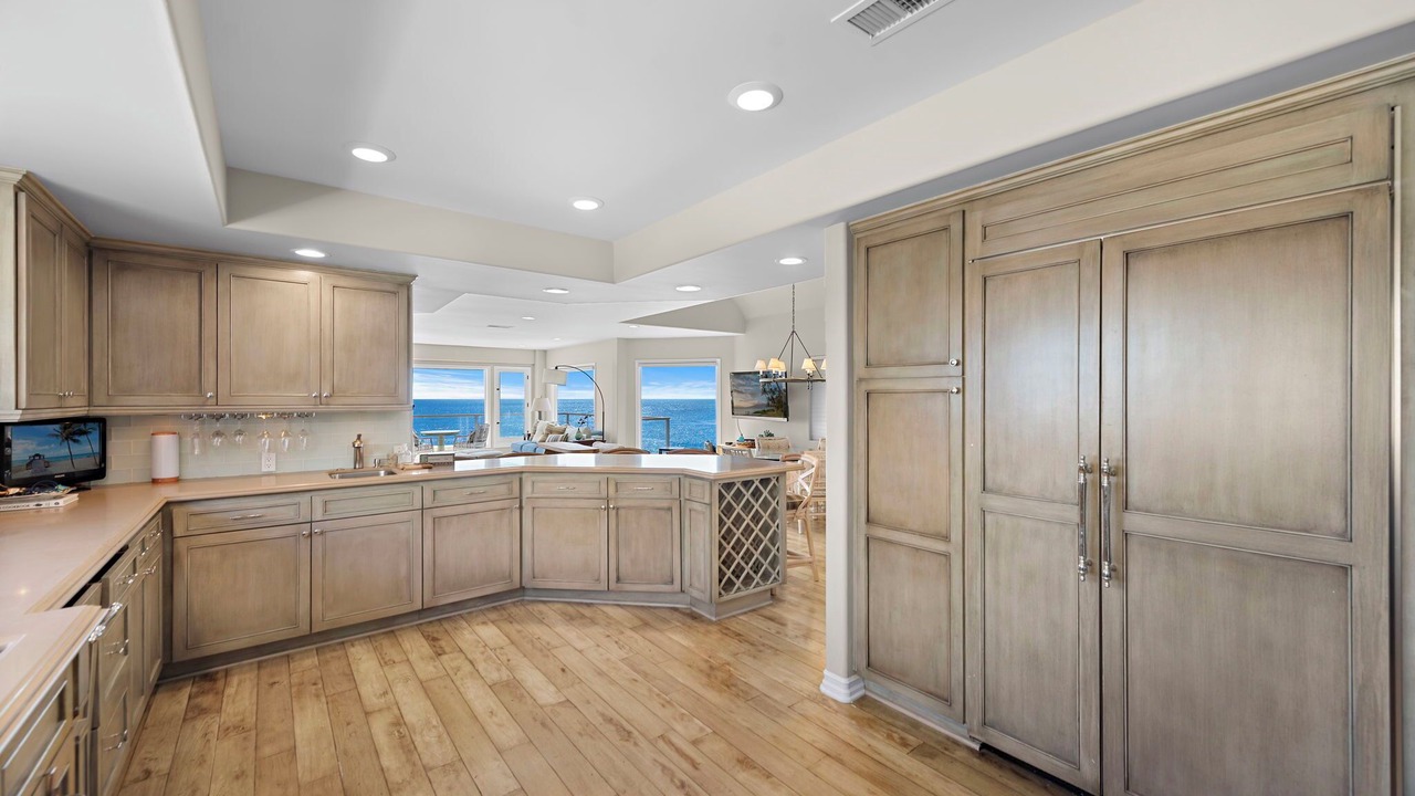 Photo of Kitchen in Laguna Beach