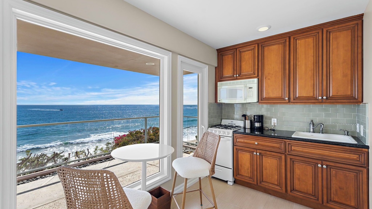 Photo of Kitchen in Laguna Beach