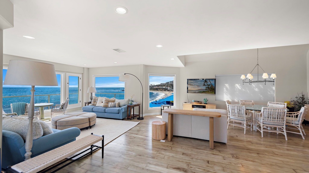 Photo of Livingroom in Laguna Beach