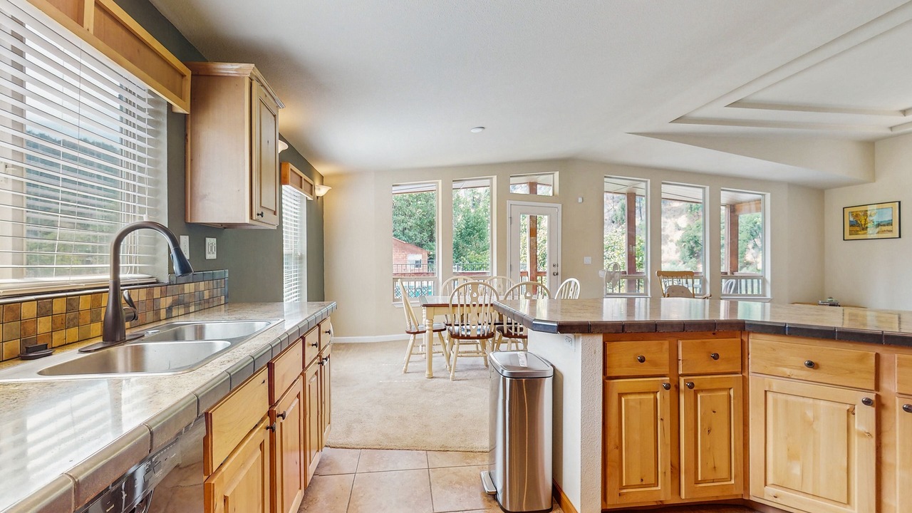 Photo of Kitchen in Willow Creek
