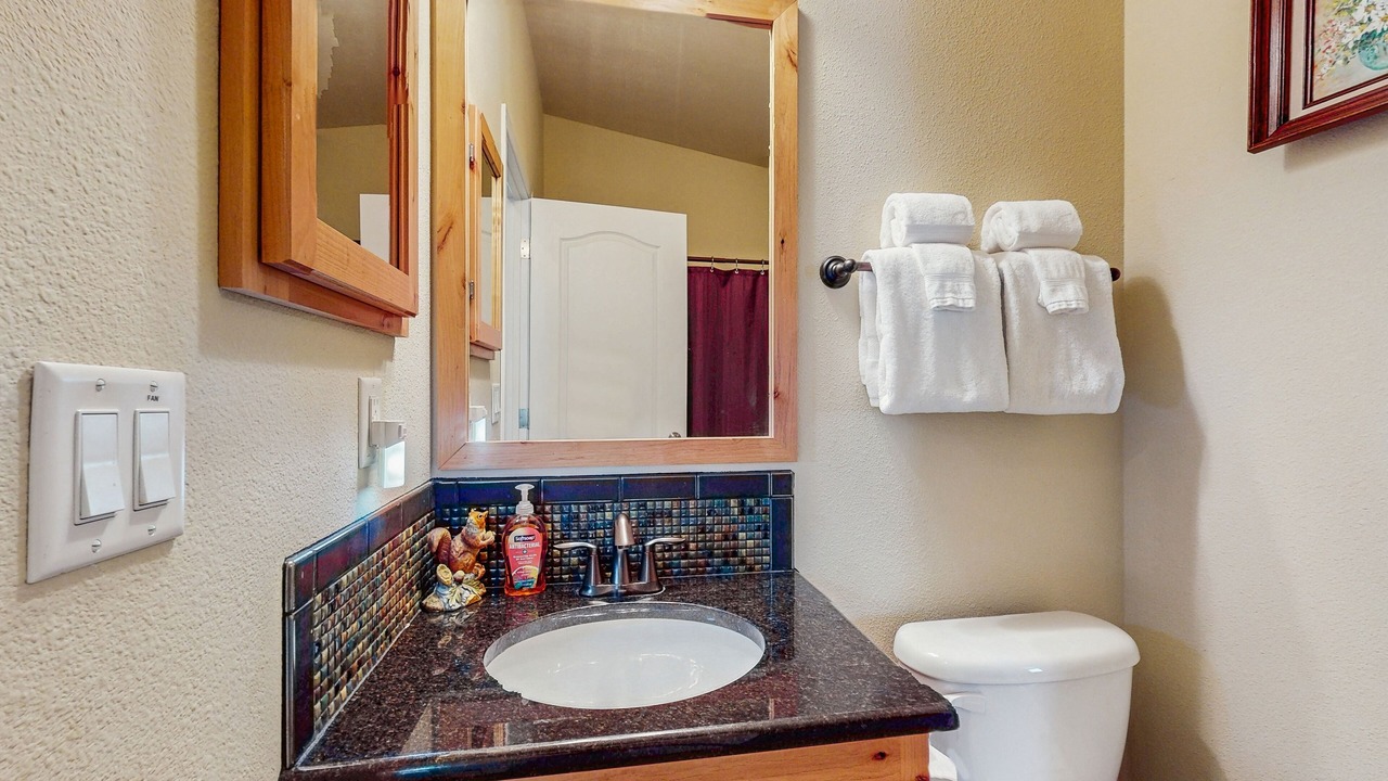 Photo of Bathroom in Willow Creek