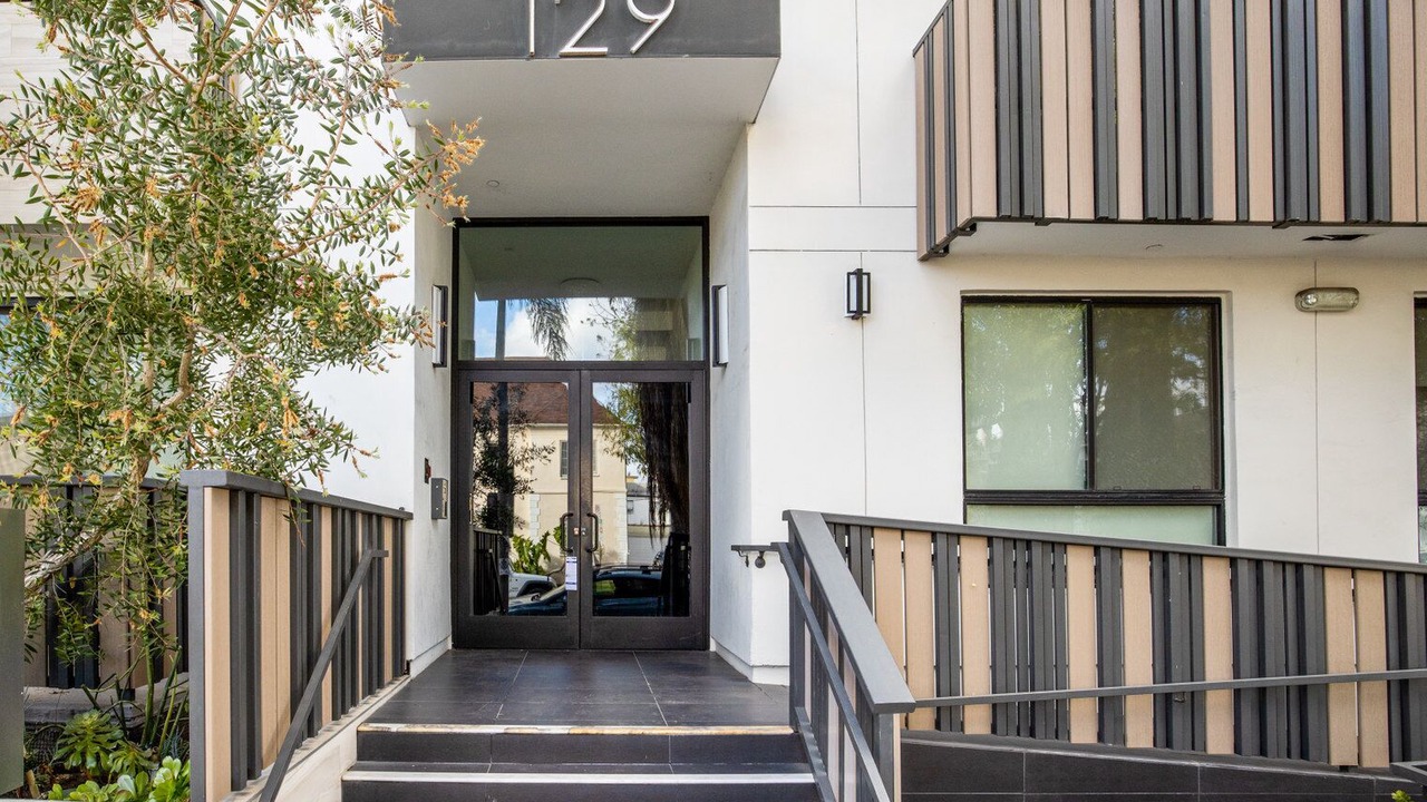 Photo of Outdoor in Beverly Grove