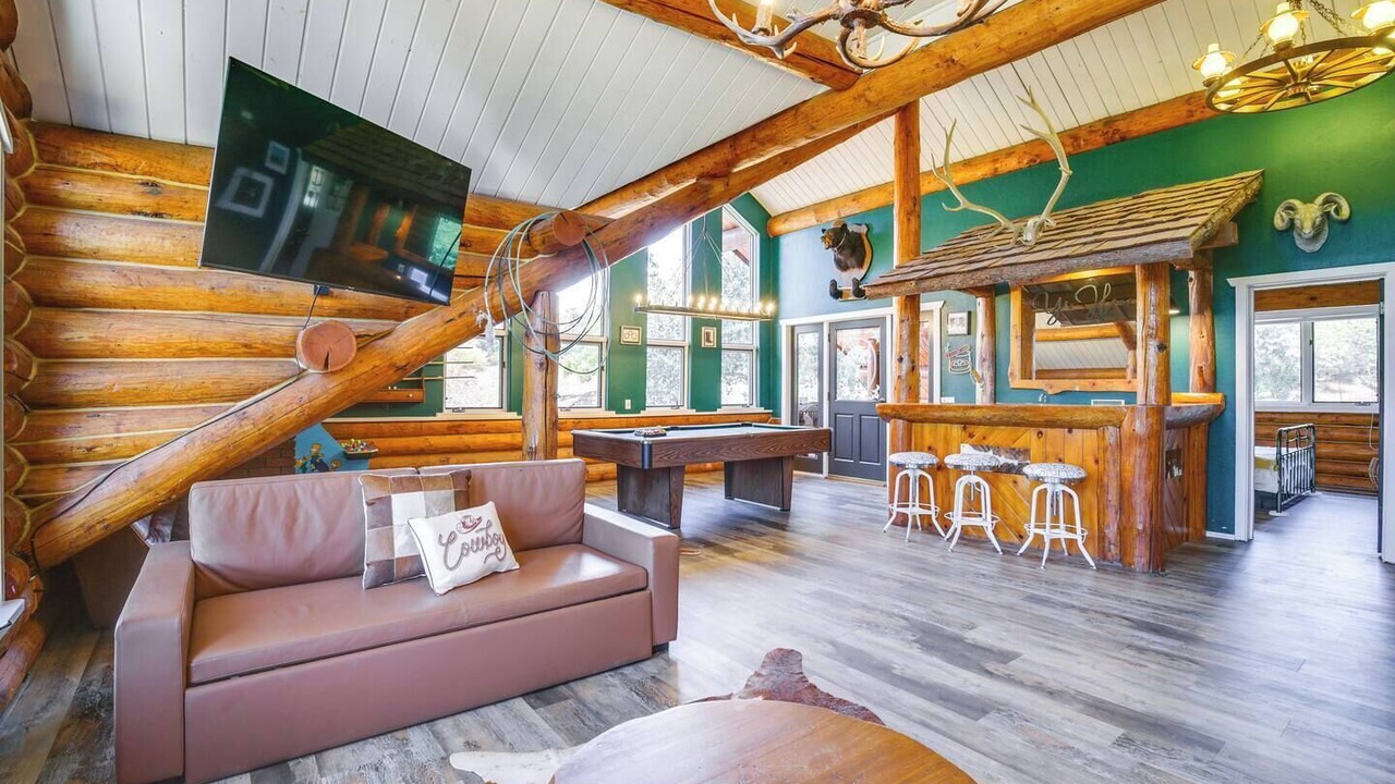 Photo of Bedroom in Alpine