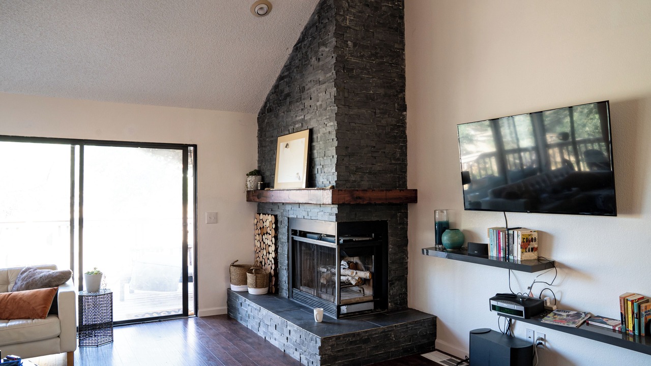 Photo of Livingroom in Oak Shores