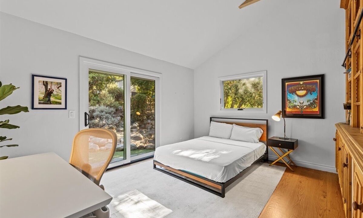 Photo of Bedroom in Topanga