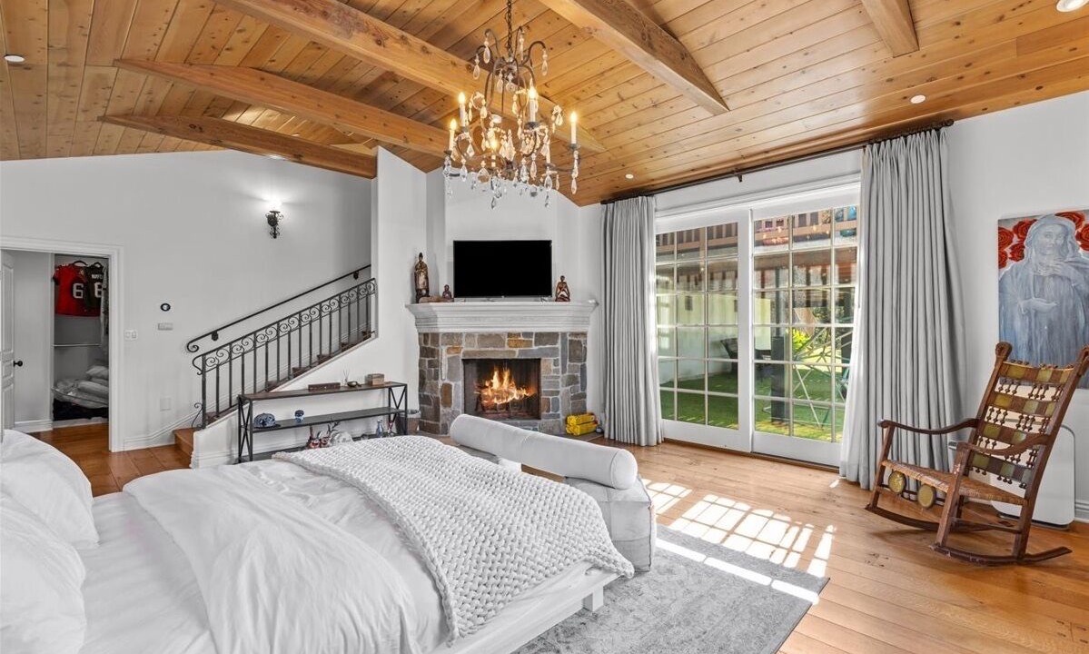 Photo of Bedroom in Topanga
