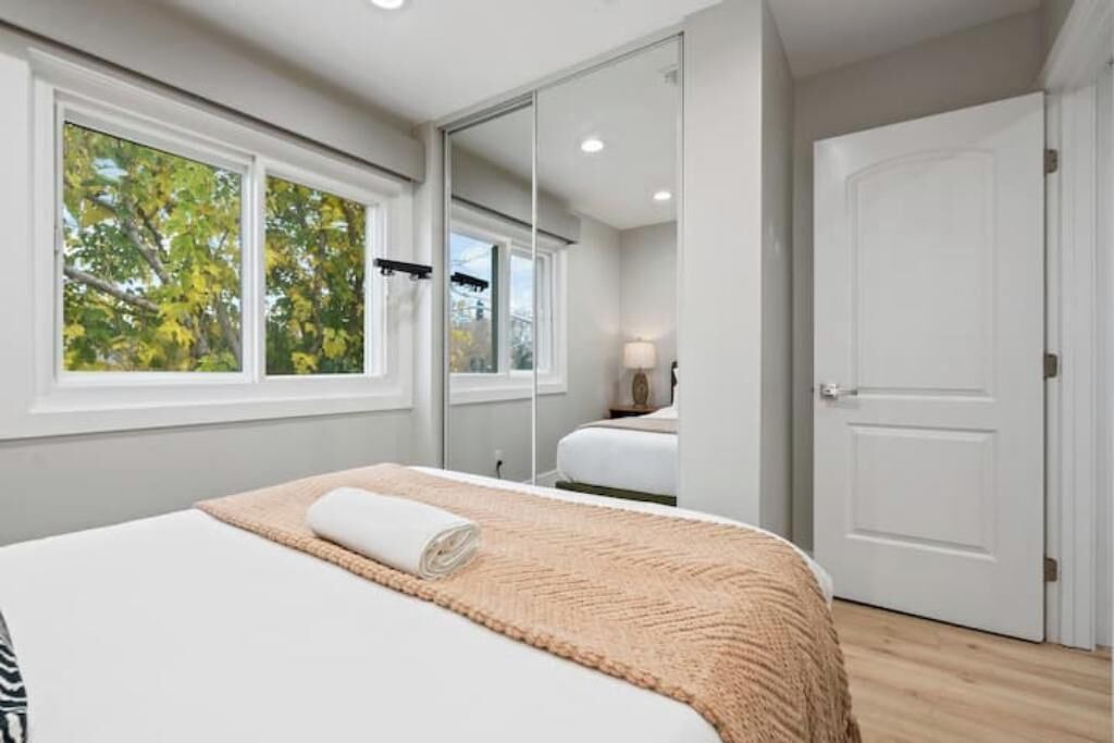 Photo of Bedroom in Townsend