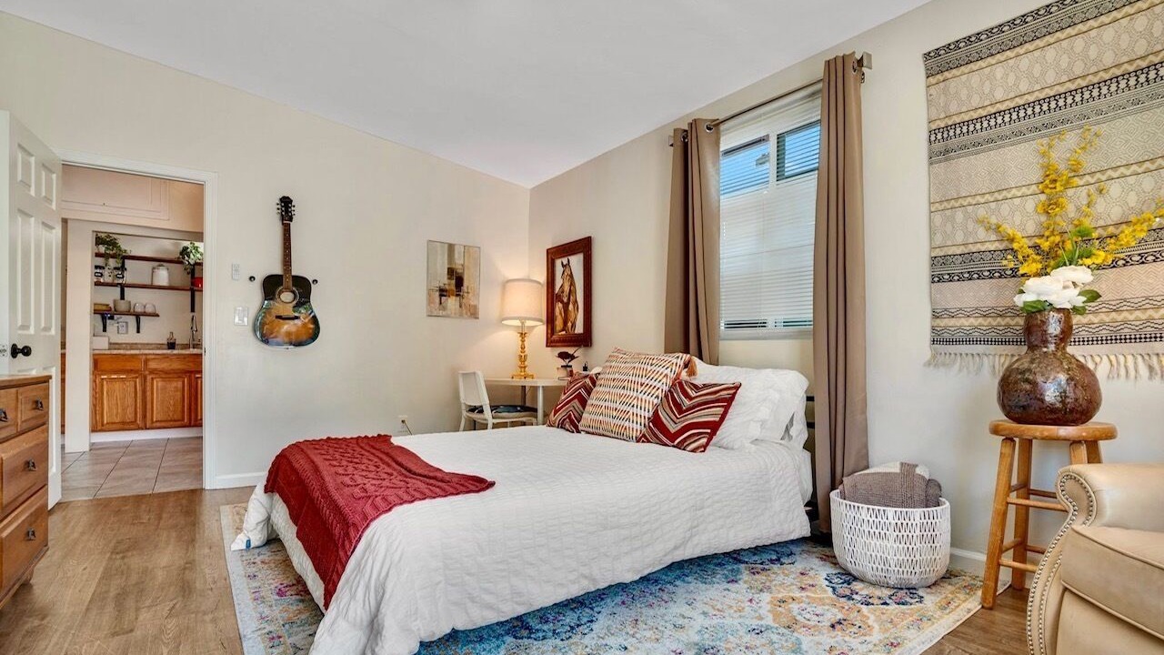 Photo of Bedroom in Logan Heights