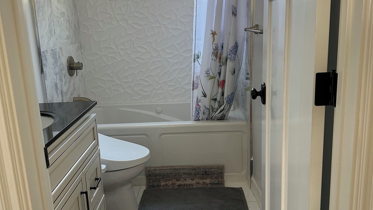 Photo of Bathroom in The Willows