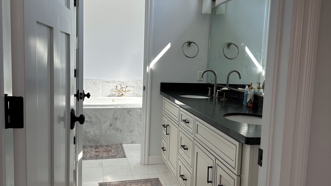 Photo of Bathroom in The Willows