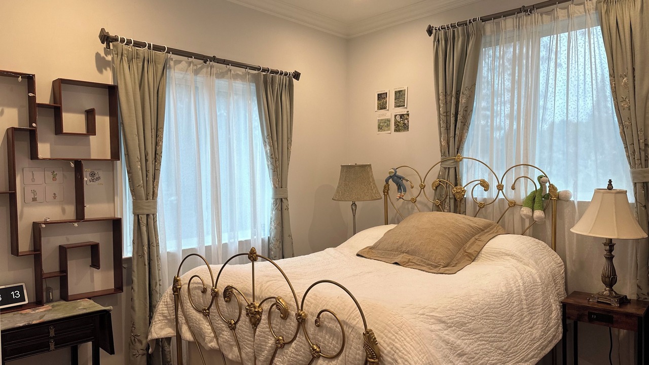 Photo of Bedroom in The Willows