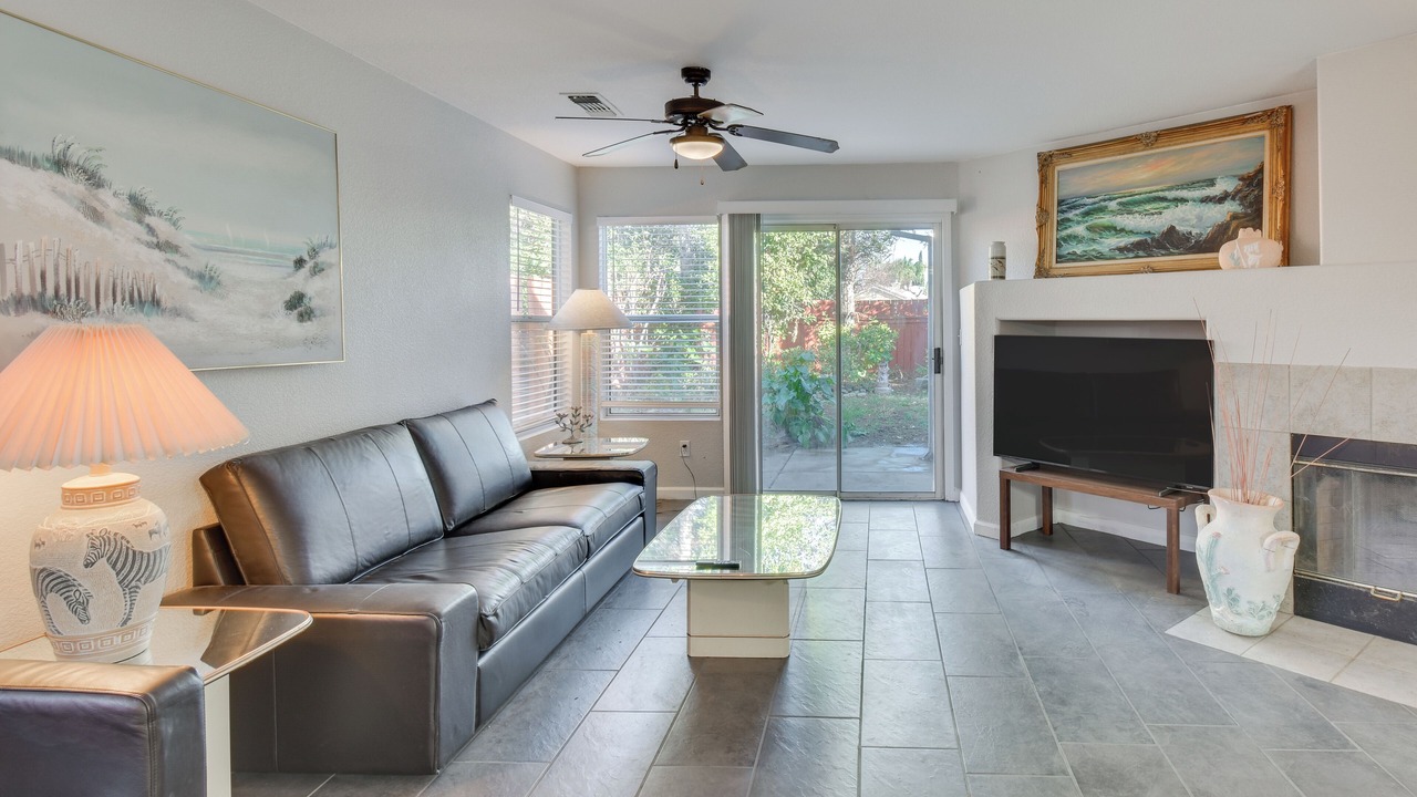 Photo of Livingroom in Patterson