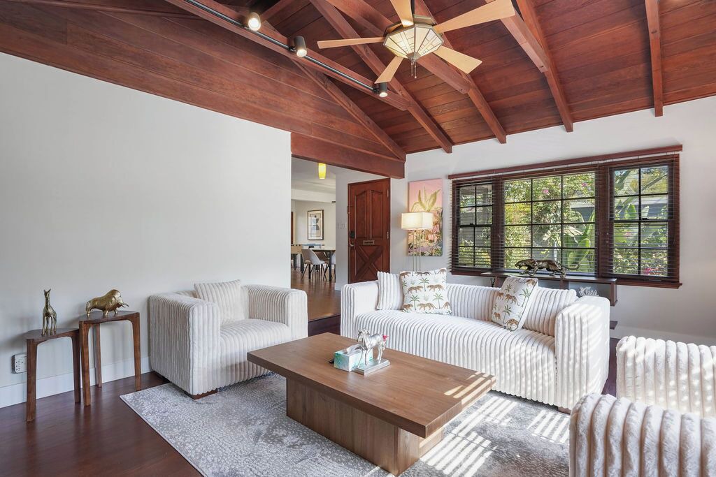 Photo of Livingroom in Sunset Junction