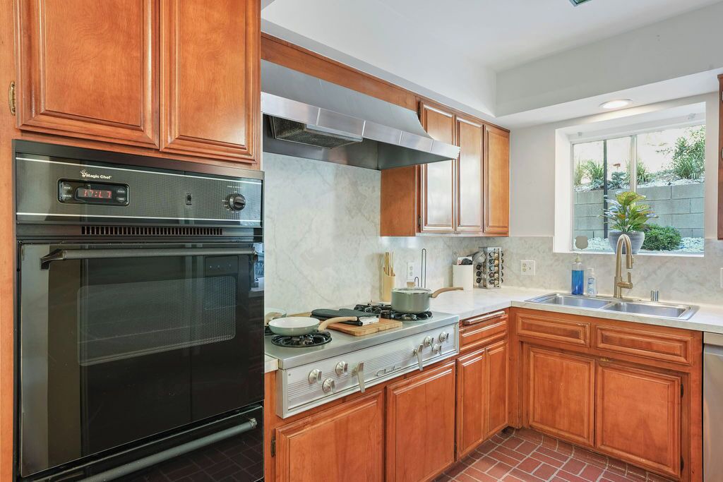 Photo of Kitchen in Sunset Junction