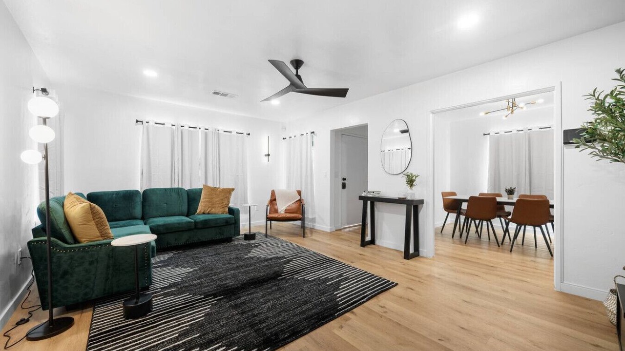 Photo of Livingroom in Bakersfield