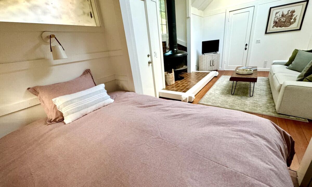 Photo of Bedroom in Nicasio