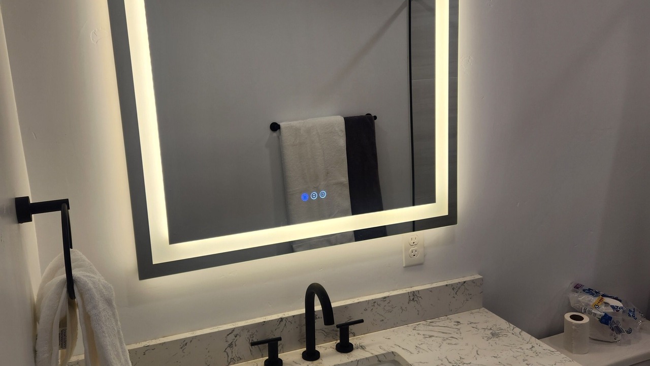 Photo of Bathroom in Red Bluff