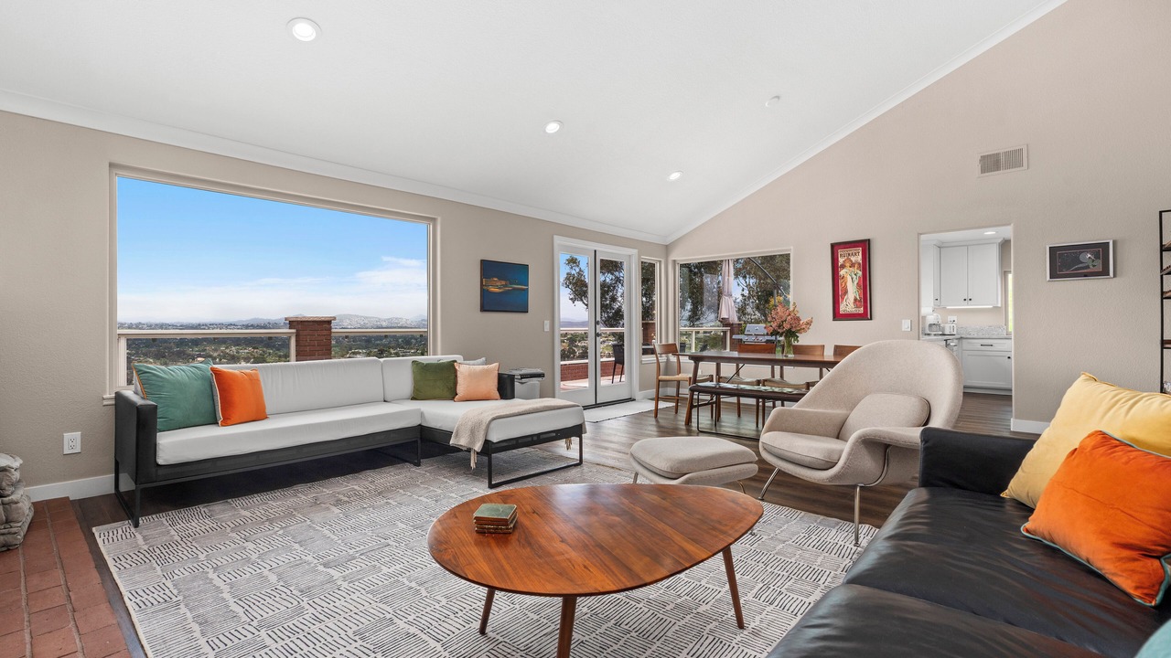 Photo of Livingroom in Rancho del Rey