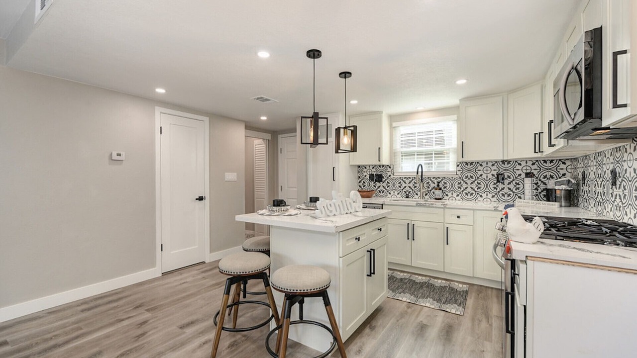 Photo of Kitchen in Foothill Farms