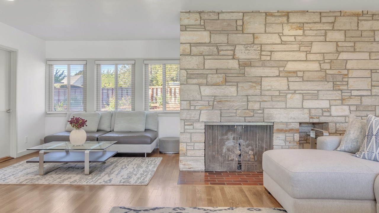 Photo of Livingroom in Carmel