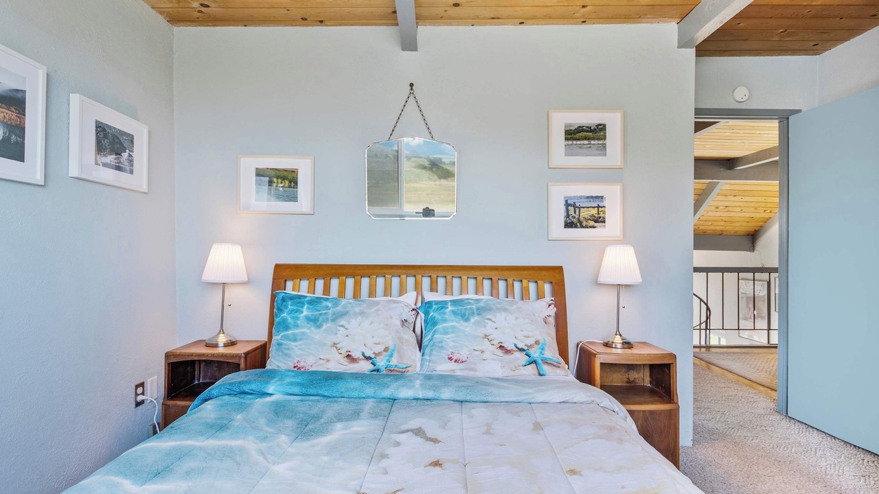 Photo of Bedroom in Salmon Creek