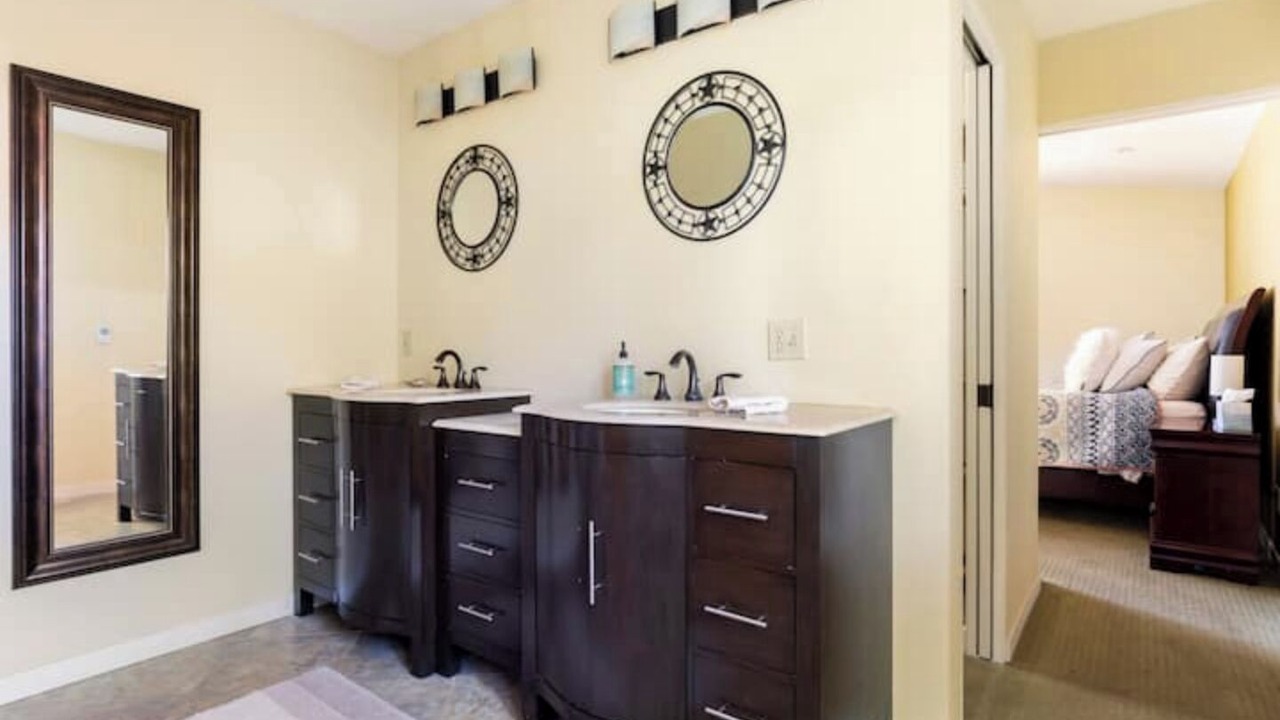 Photo of Bathroom in Sonoma