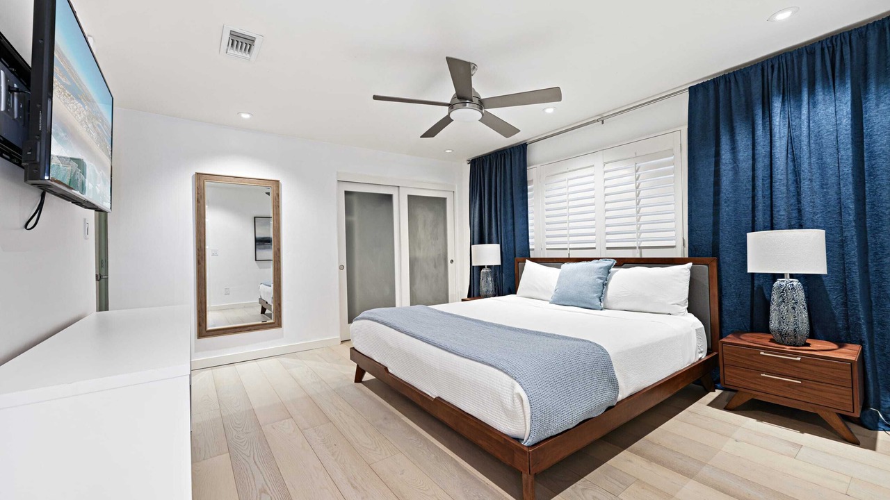 Photo of Bedroom in Sunset Cliffs