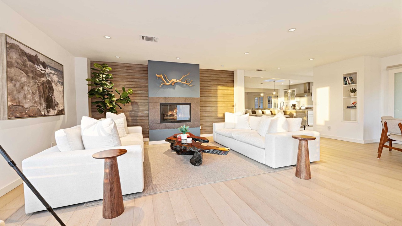 Photo of Livingroom in Sunset Cliffs