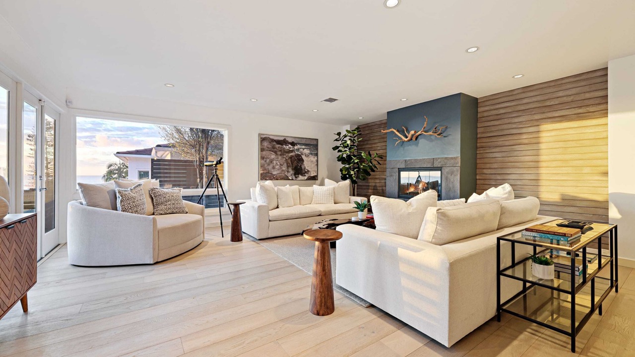 Photo of Livingroom in Sunset Cliffs
