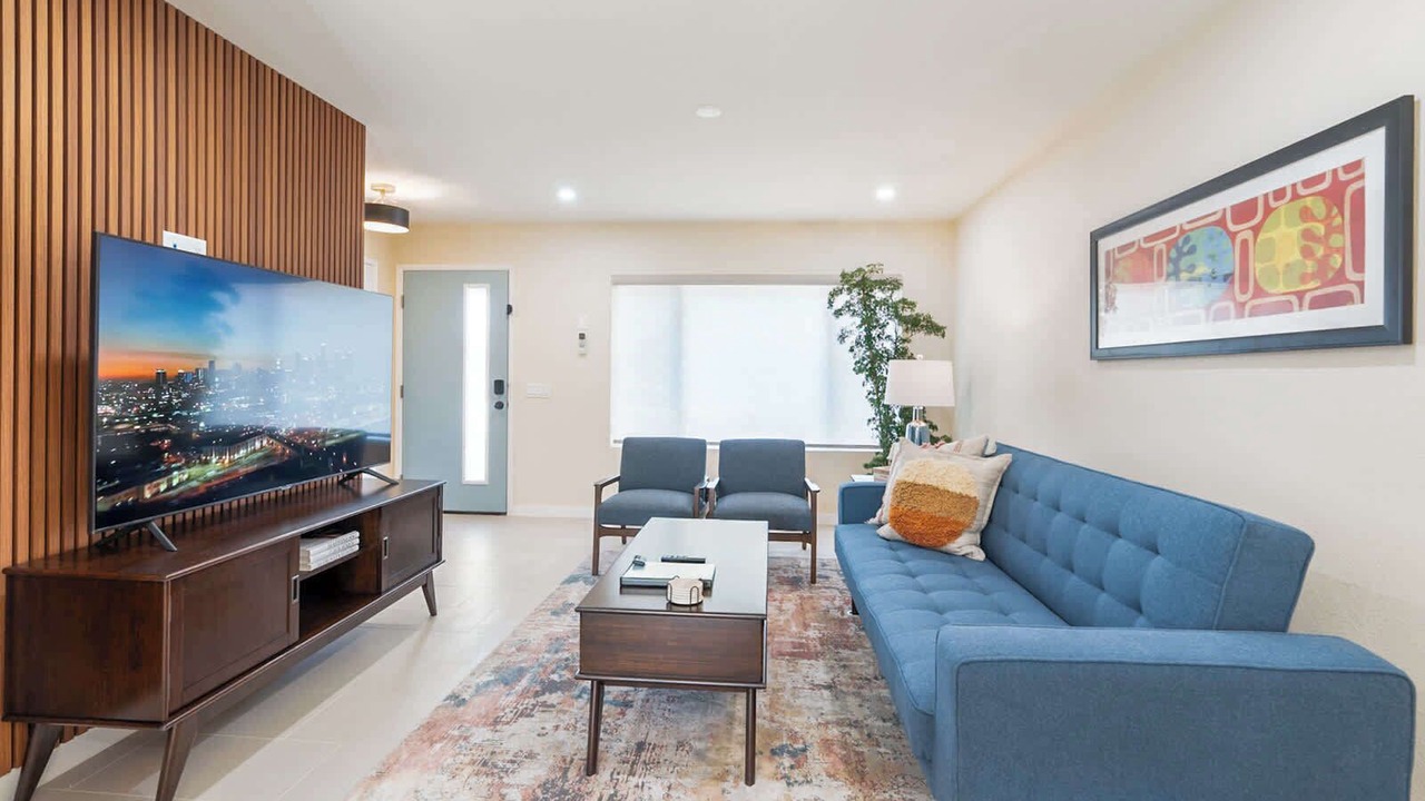 Photo of Livingroom in Mira Mesa