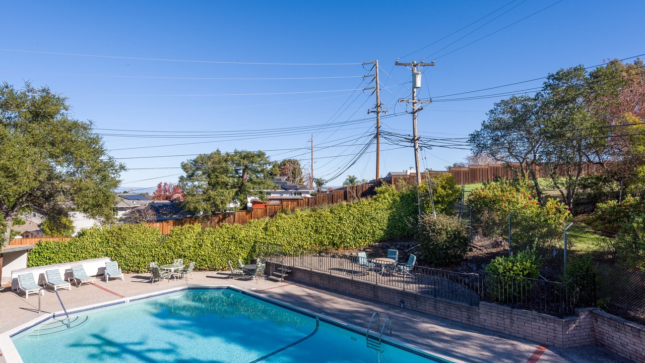 Photo of Outdoor in Farm Hills