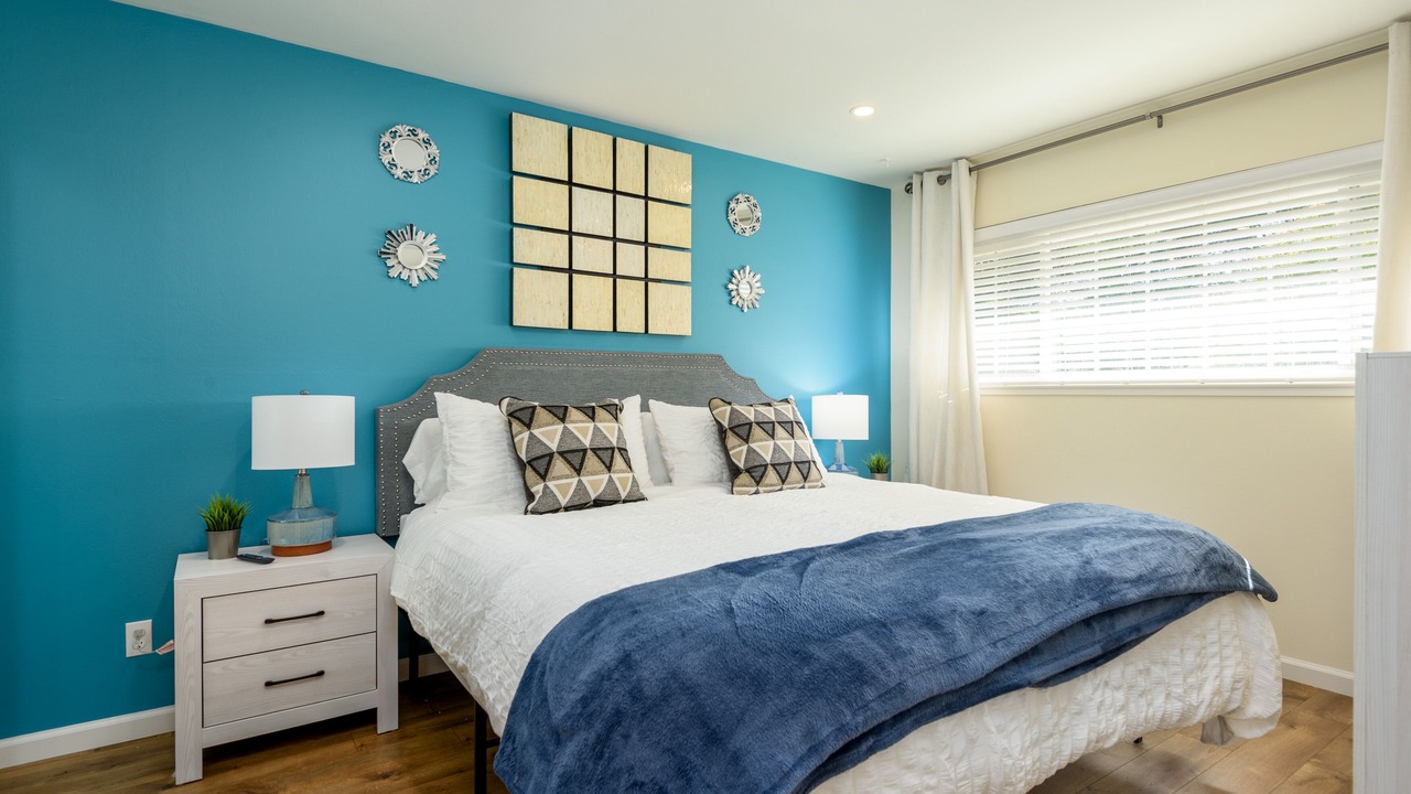 Photo of Bedroom in Farm Hills
