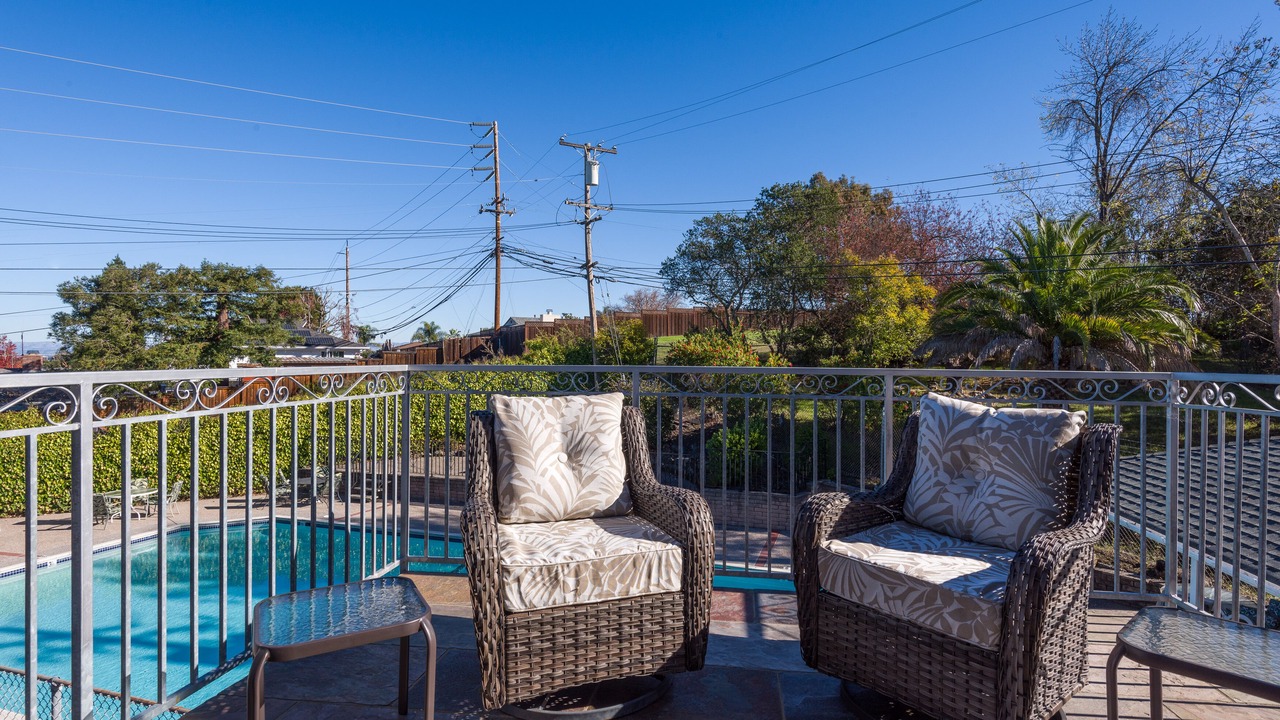 Photo of Outdoor in Farm Hills