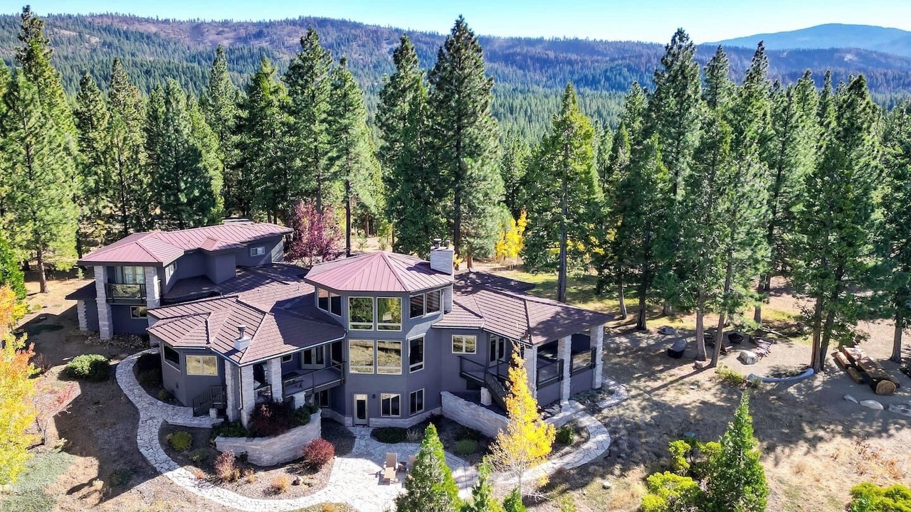 Photo of Outdoor in Gold Mountain
