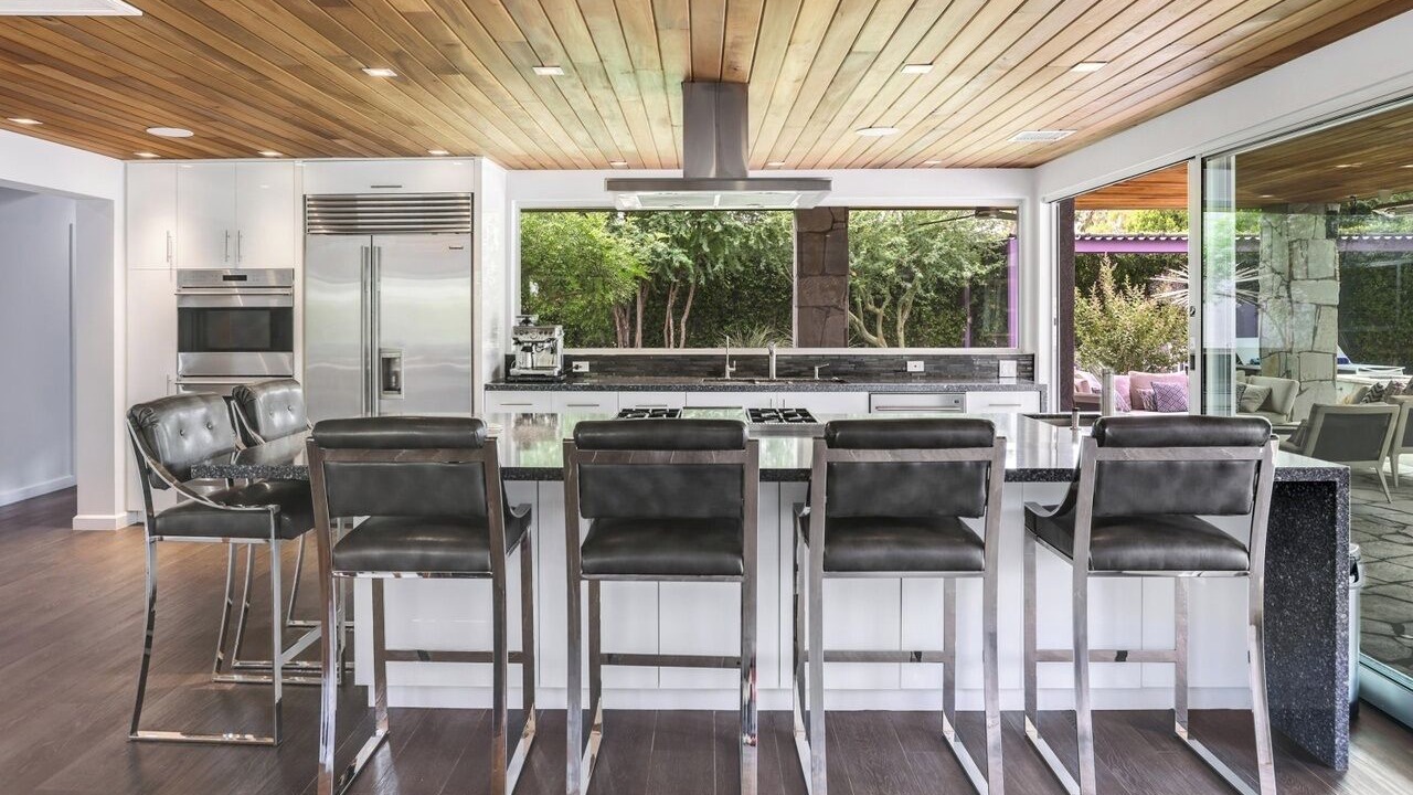 Photo of Kitchen in Tahquitz River Estates