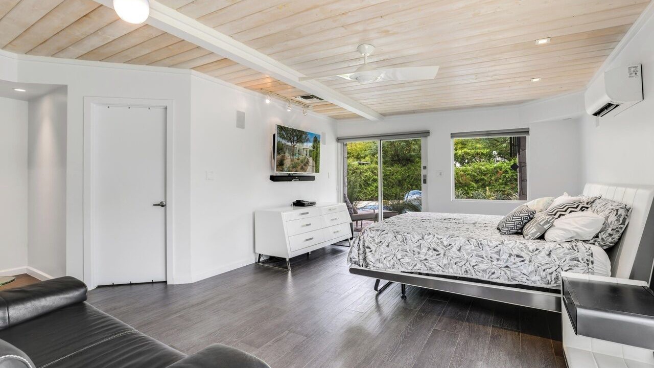 Photo of Bedroom in Tahquitz River Estates