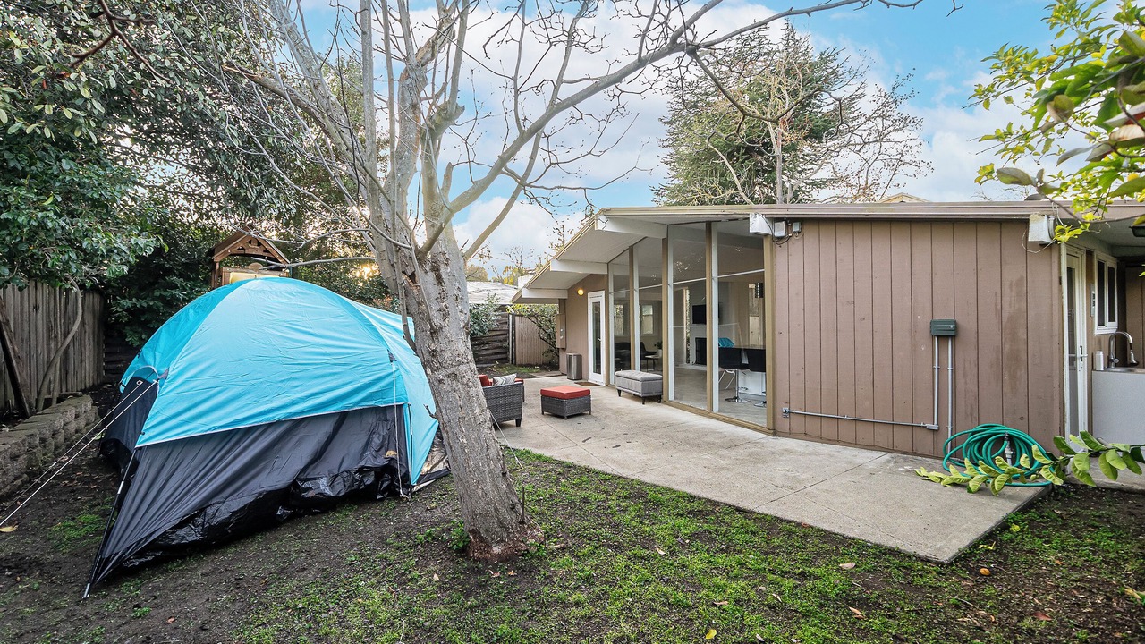 Photo of Outdoor in Palo Alto
