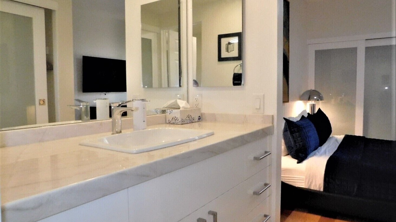 Photo of Bathroom in Araby